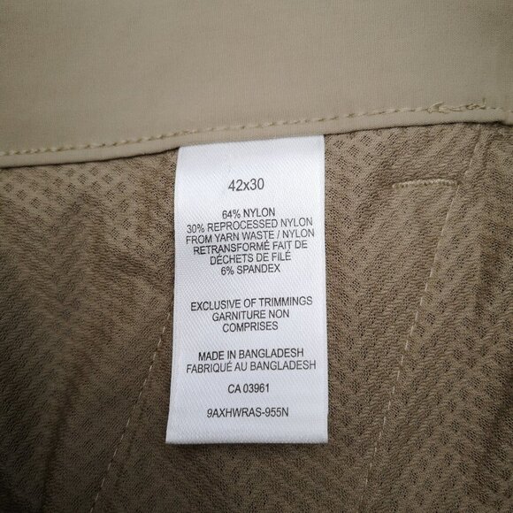 Wind River Men's Size 42/30 Tan Zipper & Button Closure Convertible Pants - Picture 4 of 16